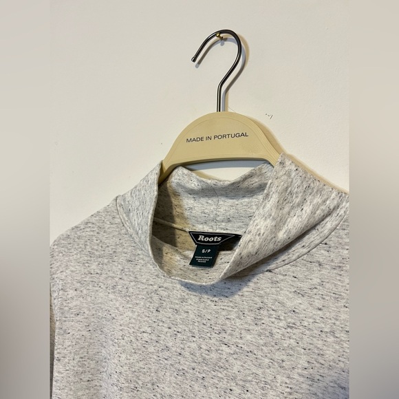 Roots Turtle Neck Long Sleeve - Picture 2 of 5